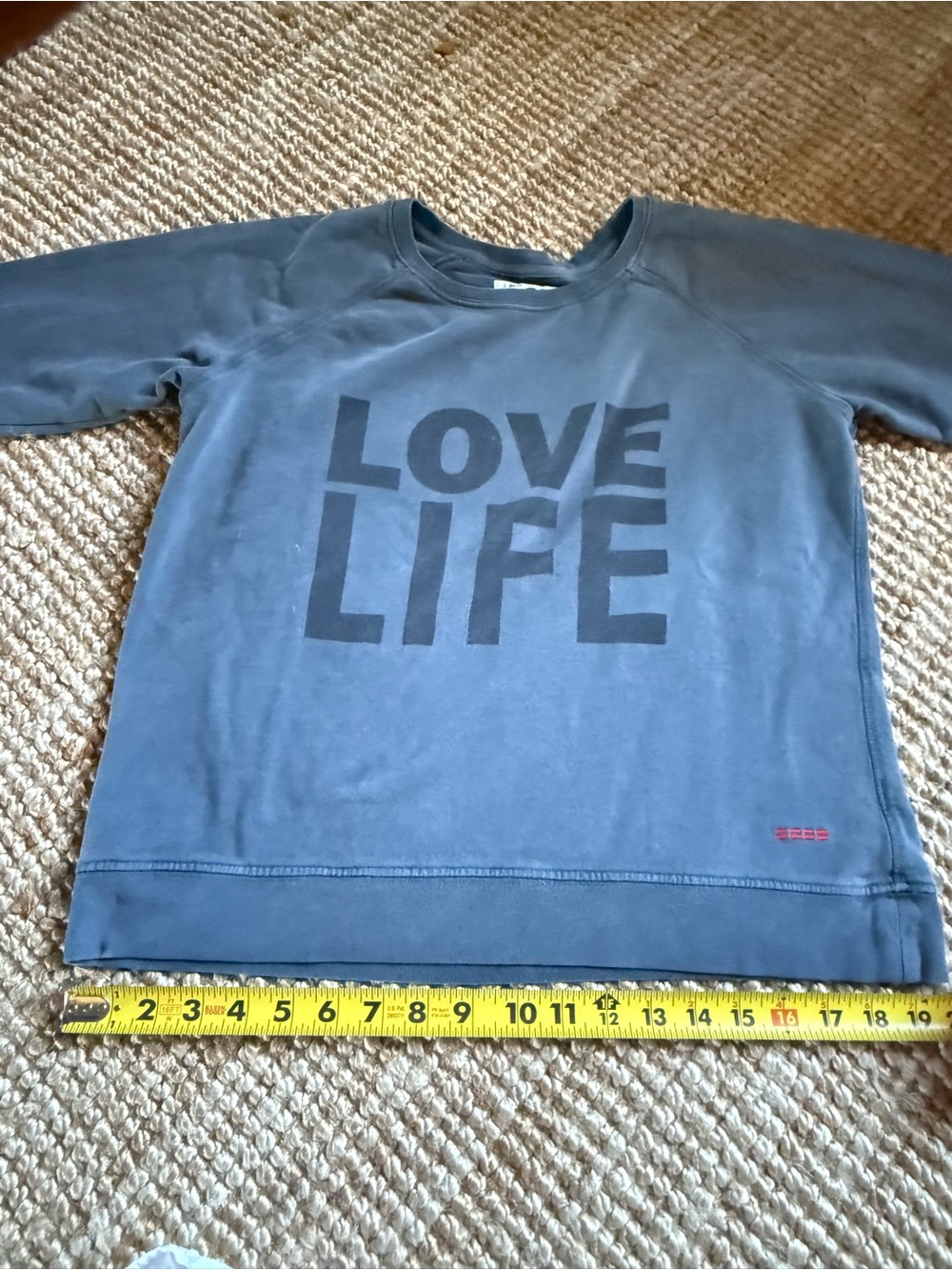 ⚜️ PEACE  LOVE  WORLD  GRAY SWEATSHIRT SIZE SMALL ⚜️ - Picture 7 of 10